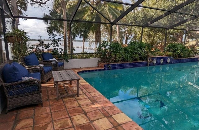 Indian River Retreat! Private/quiet home w/dock close to attractions or shopping