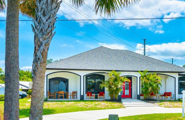 Indian River: Tranquil Waterfront Retreat