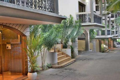 iNDO- Homtel