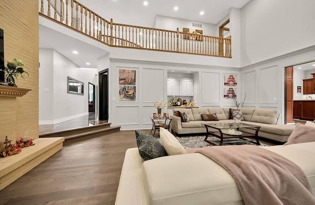 Indoor Jacuzzi & Private Tennis Court: Luxury Burlington Estate. 10,000 Sqft