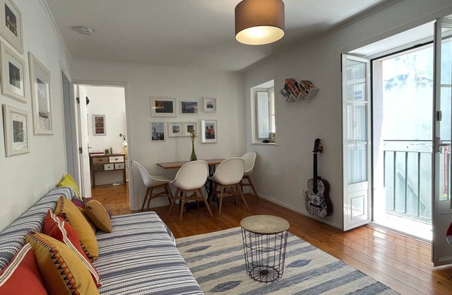 inLX (bright apartment in downtown Lisbon)
