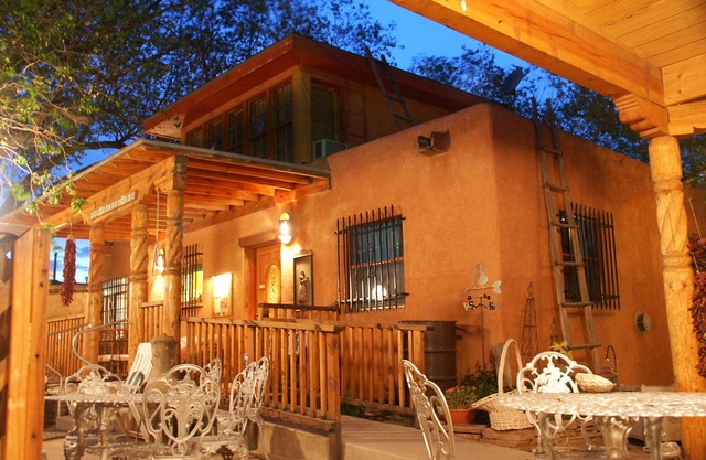 Inn at Halona