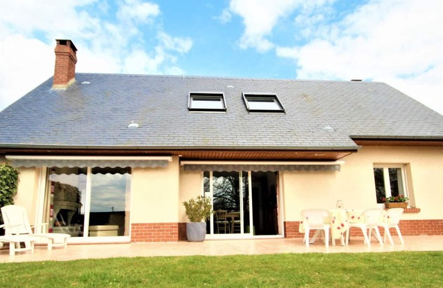 Inn Mesnières-en-Bray, 3 bedrooms, 6 people