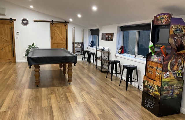 Introducing Serenity Home: Your Escape Awaits. Just 15 Minutes from Bathurst CBD