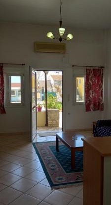 Ireon square seaside apartment