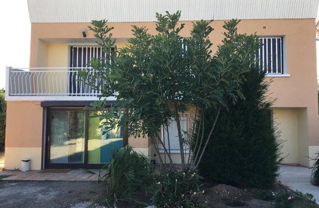 Irigny: Maison calme à 10 minutes de Lyon