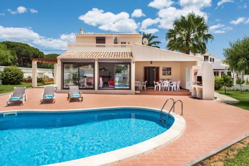 Isabel by Algarve Villa Holidays