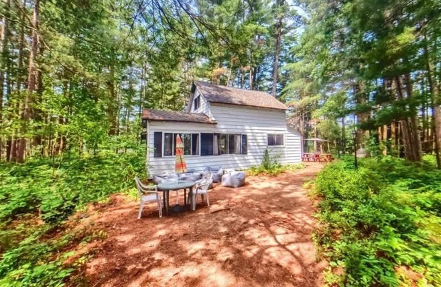 Island Waterfront w/Pontoon boat, HotTub, Dogs Lv!