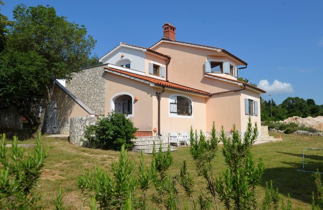 Istria, Labin - Studio Apartment 45 m2 With a Beautiful sea View