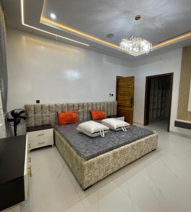 J&G Homes