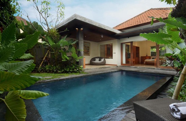 JAPA Suites & Villas