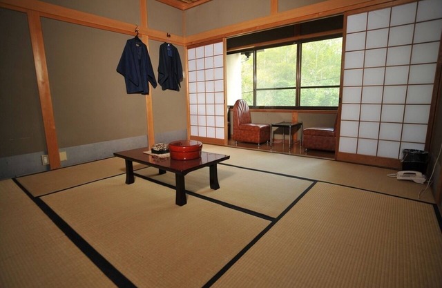 Japanese style middle bathroom with to/Kyoto Kyōto
