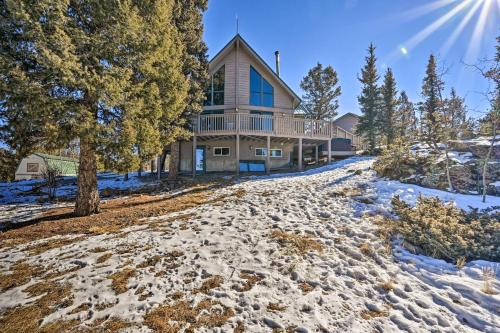 Jefferson Cabin with Hot Tub Ski, Hike, Bike!