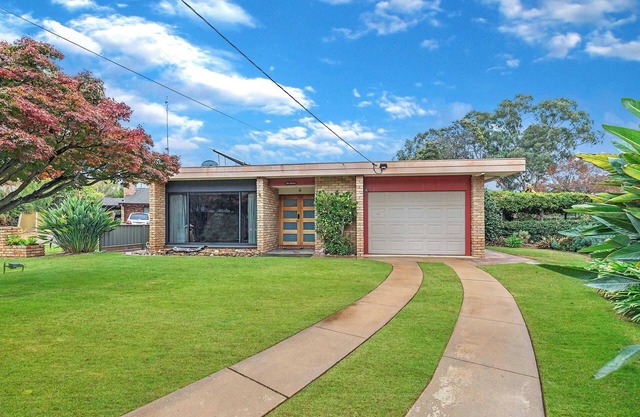 Jensen House - Retro Style with a modern update