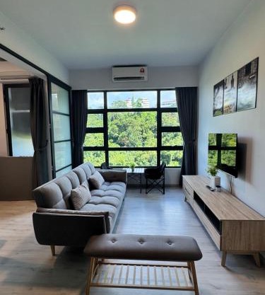 Jesselton Quay- 2Bedrooms modern concept-free wifi & netflix