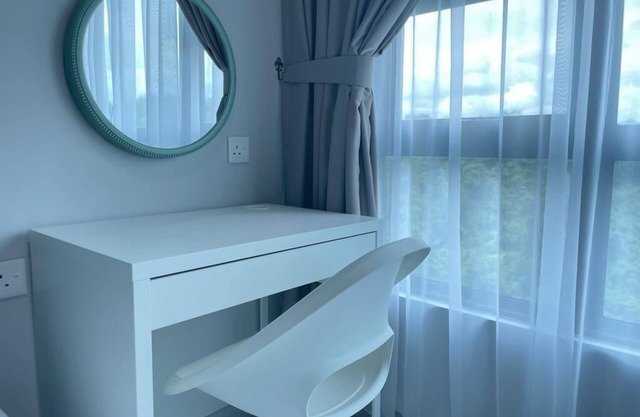 Jesselton Quay, Entire Apartment, 2Bedrooms, 4-5pax, Mountain View