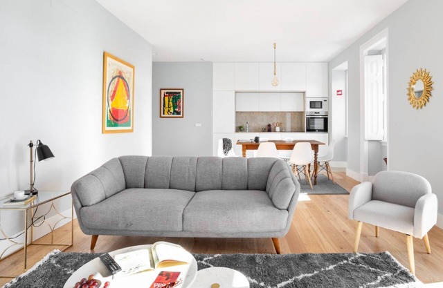 JOIVY Marvelous 3-bed home w/astonishing view&terrace, nearby St George Castle