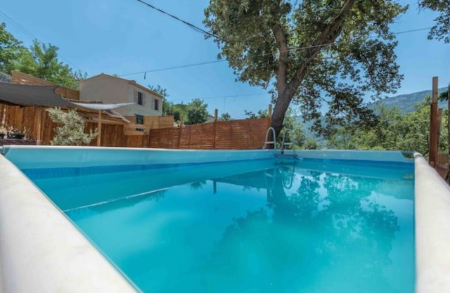 Joli Studio Climatisé, Piscine, Netflix, Disney+