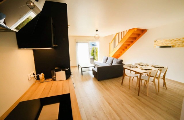 Jolie Maison T3 Refaite à Neuf