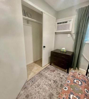 Joslyn Studio Perfect for 1-2