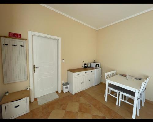 Joy Apartman