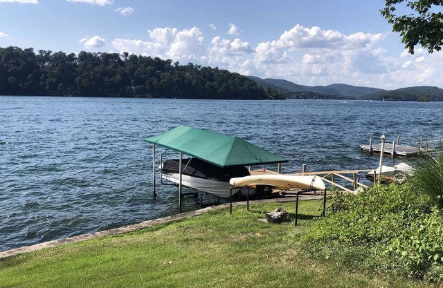 July 15-22 2023 Now Available!! Candlewood Lakefront All to Yourself!