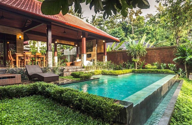 Jungle Villa - Two Bedroom Villa, Sleeps 4
