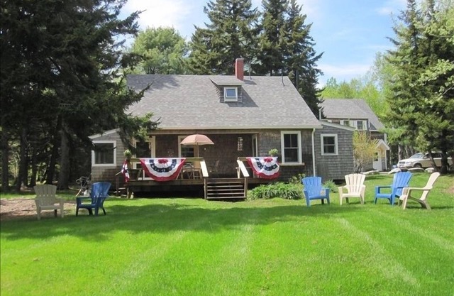 Juniper Cottage on Bailey Island – A Peaceful, Relaxing, CLEAN Vacation