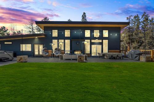 Juniper River Retreat