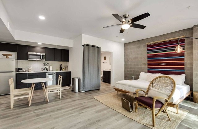 Jupiter's Studio Apartment with Pool!