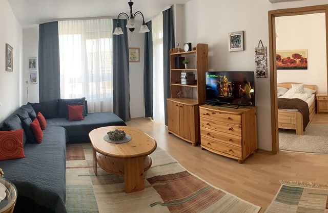 KŐNIG APARTMAN III. 300 MÉTERRE A TERMÁL TÓTÓL!
