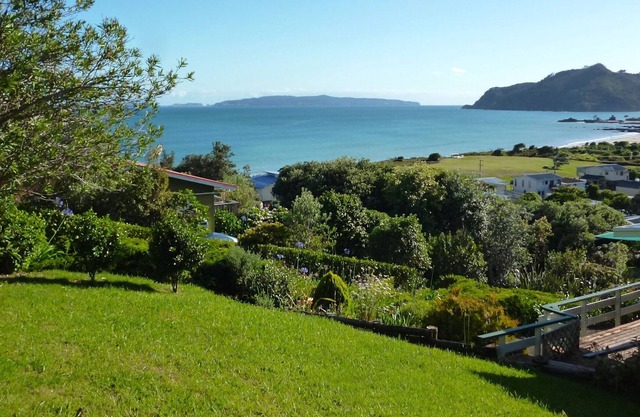 K West - Kuaotunu Holiday Home
