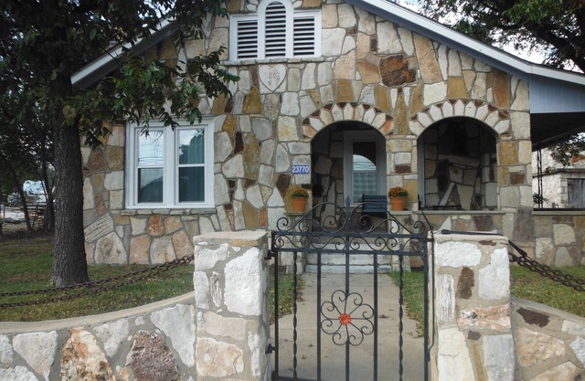 Kaiser House in the heart of the Texas Hill Country