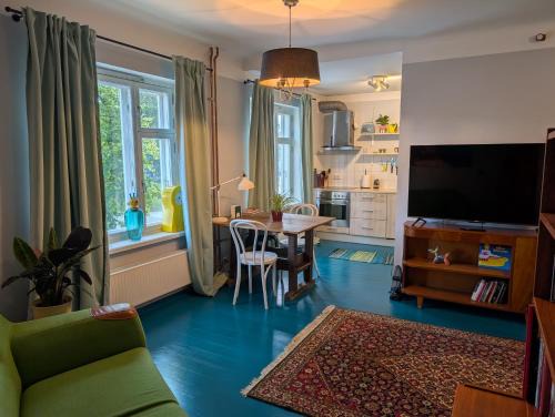 Kalamaja apartment with old town view!