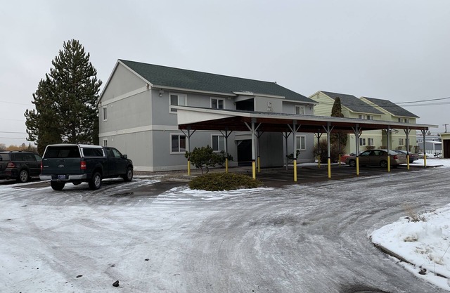 Kalispell - Second Floor Furnished C2 Condo for Long Term monthly Rentals