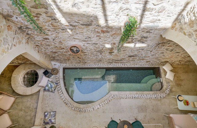 Kamares Villa, a 1912 stonebuilt estate with heated pool!