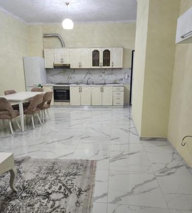 Kamez Albania
