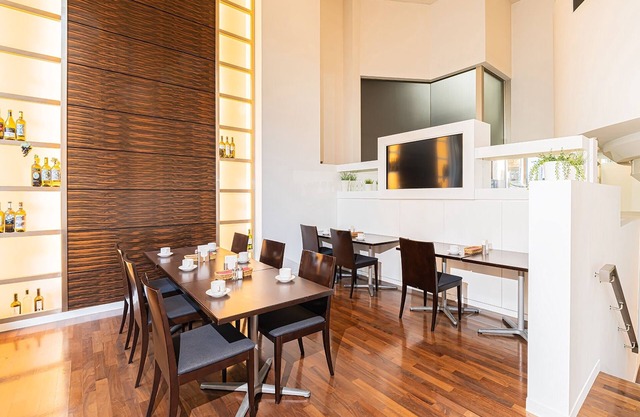 kanda station hotel