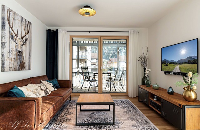 Karwendeloase-Wonderful 3 room apartment with large balcony and great mountain views