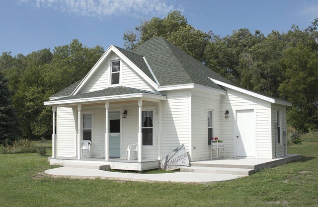 Kate's Cottage On The Historic Peterson Farm