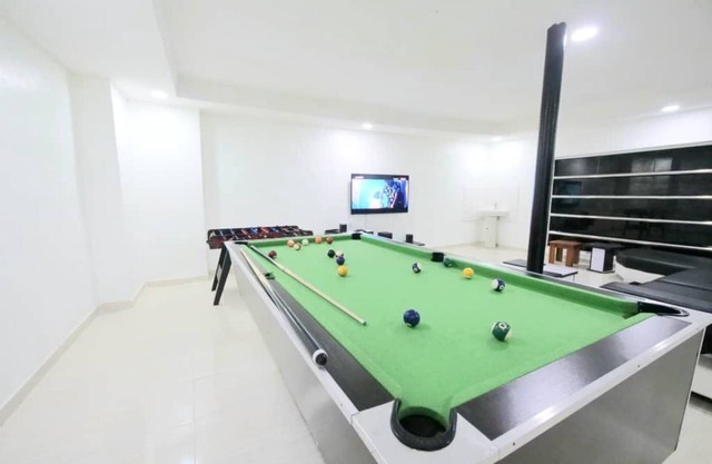kaypoint apartment, awesome value! great location.