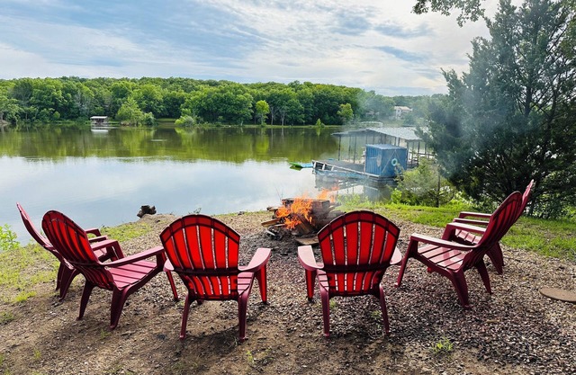 Kentucky Lodge | Blue Branch | Lake of the Ozarks
