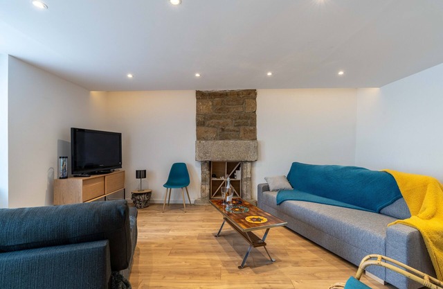 Ker Pesketaer - Three Bedroom House, Sleeps 6