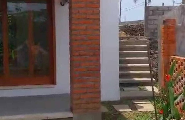 Keramas House