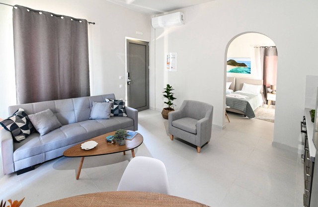 Keri Sunset - 1 bedroom studio