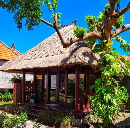 Ketewel Bed and Breakfast Kshanti Room