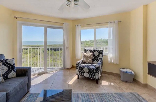 Keys Life at Ocean Pointe, Pool, Jacuzzi, Beach, Gated Resort, Baby Friendly !