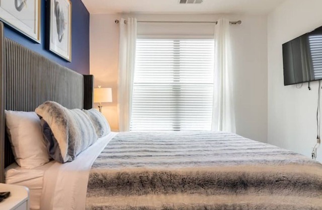 King Bed -Message me for Spring Special