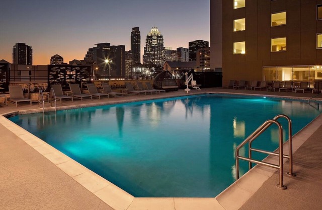 King Bed Stay, Holiday Inn Austin, Poolside Relaxation, Near Lively 6th Street