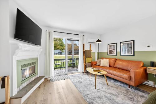 King Bed, Walk or Bike to town, EV, Pets OK